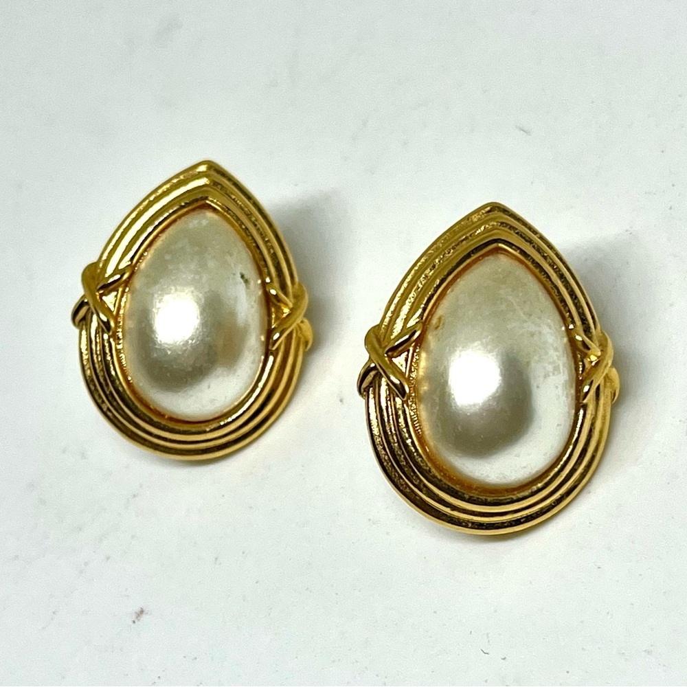 Vintage Napier Faux Pearl Earrings